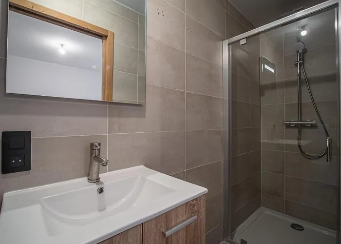 Дом отдыха Montchavin 6pers Terrasse Vue Montagne Ла-Плань